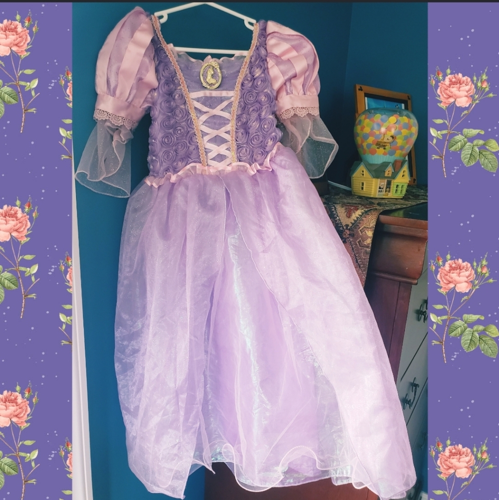 *SOLD* Rapunzel Gown, Disney Store Costume Size 5 / 6